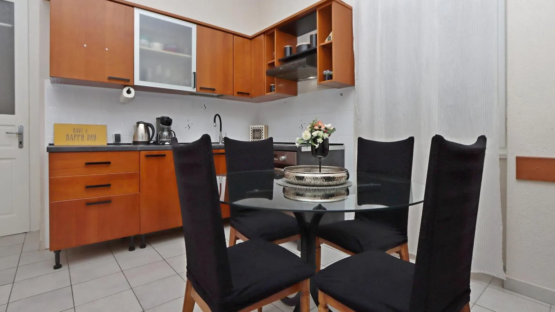 Holiday Apartments Rijeka - 23155 0*,  Croatia