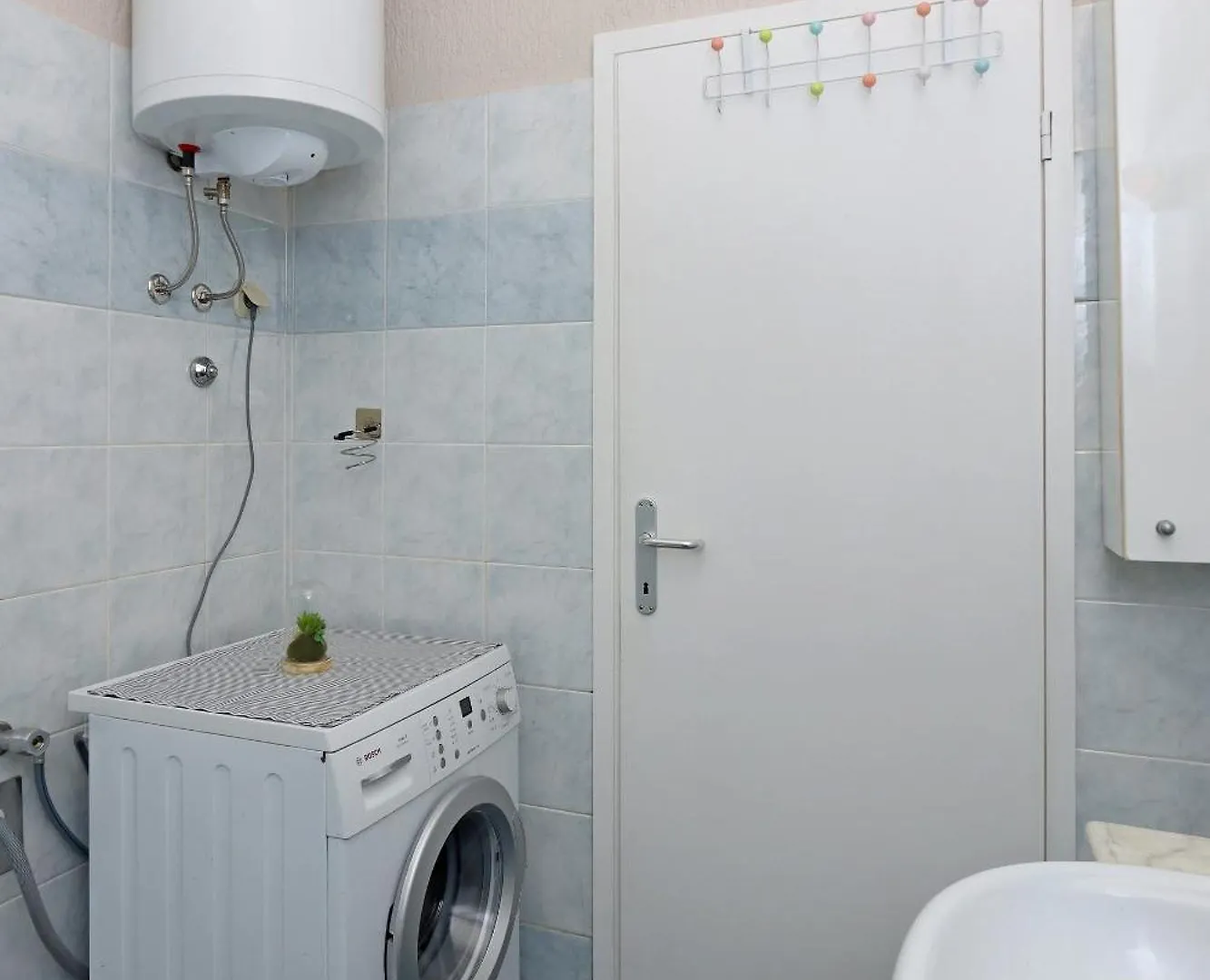 Holiday Apartments Rijeka - 23155 Croatia