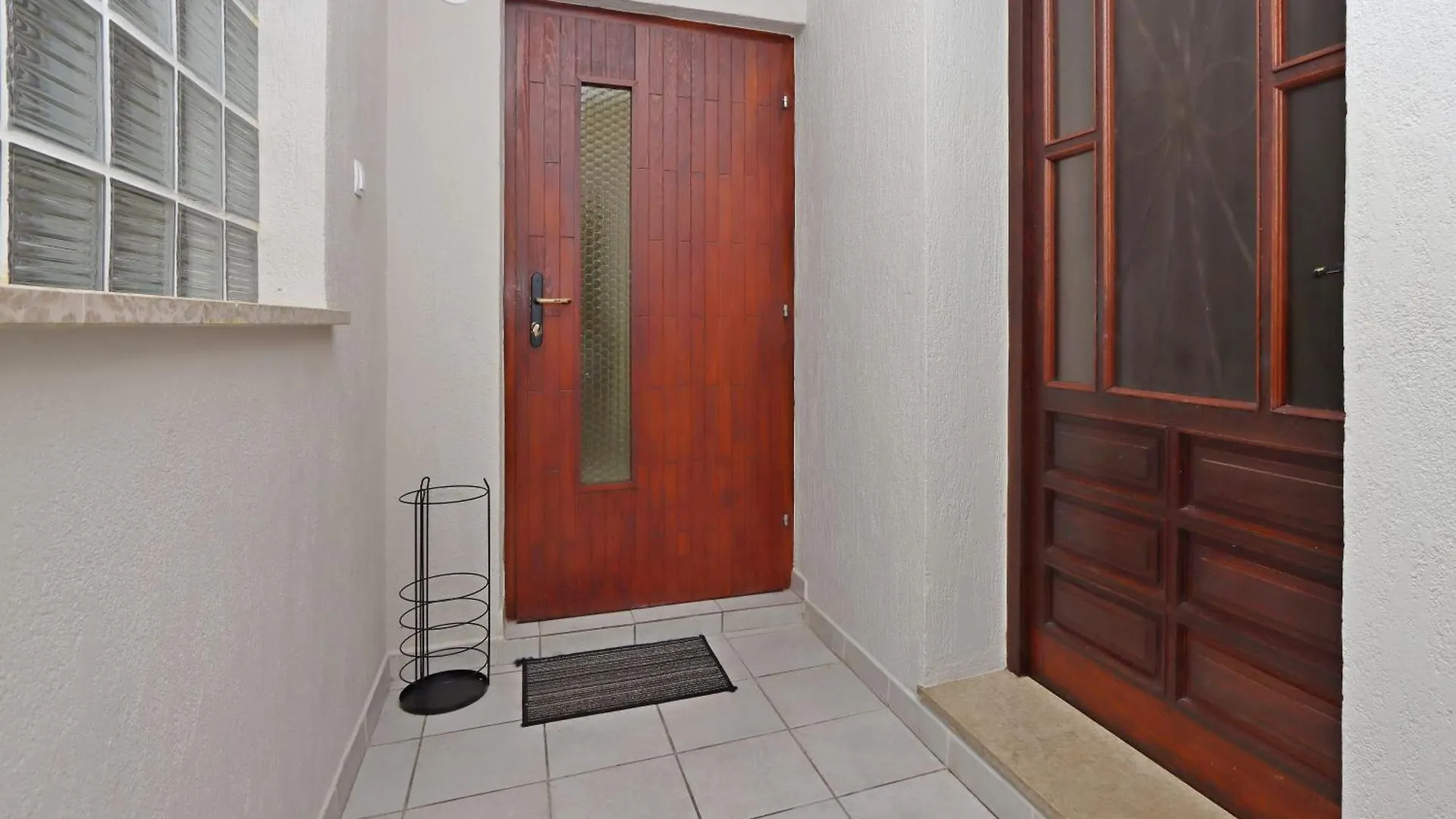 Holiday Apartments Rijeka - 23155